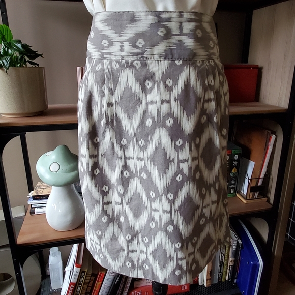 Banana Republic Heritage Ikat Skirt - Picture 3 of 9